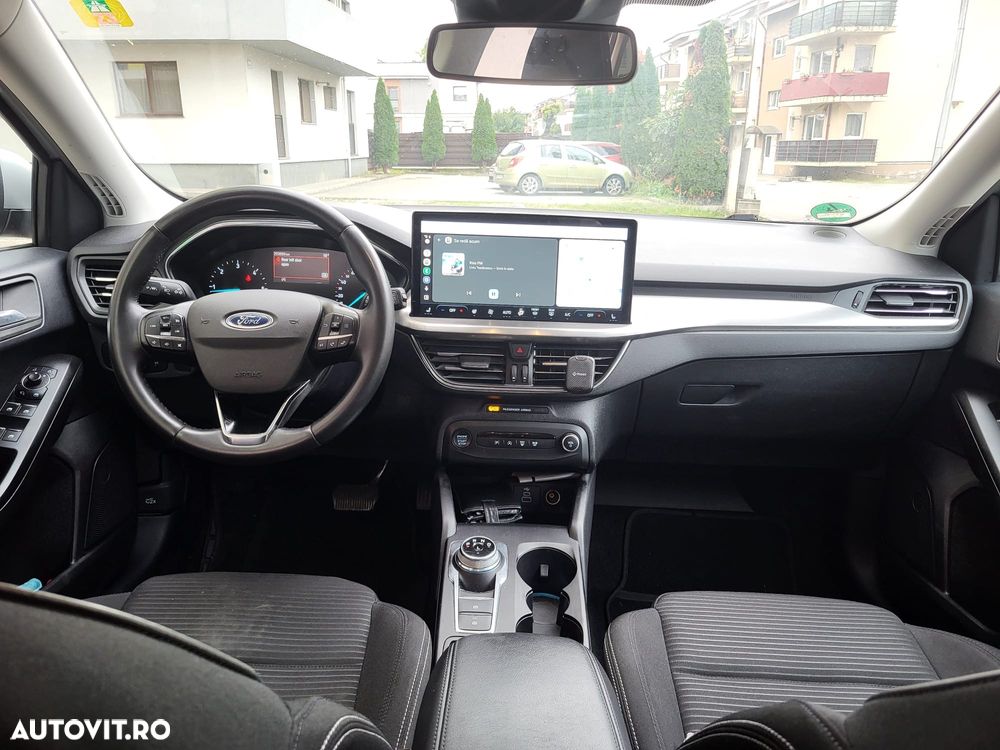 Ford Focus 1.5 EcoBlue Start-Stopp-System Aut. TITANIUM - 12