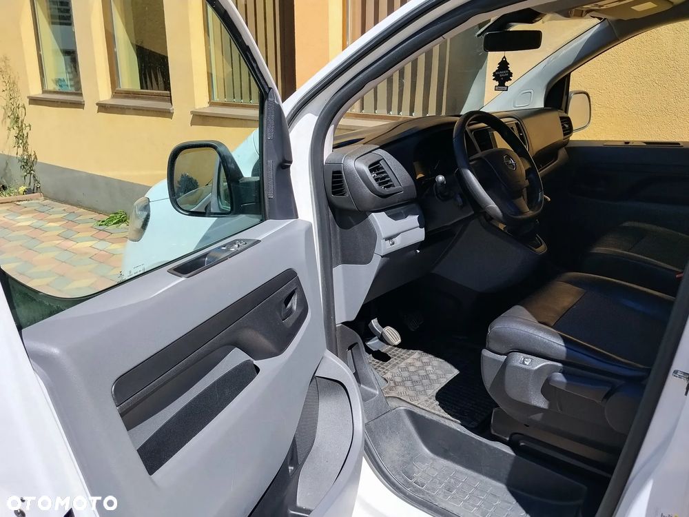 Opel Vivaro - 5