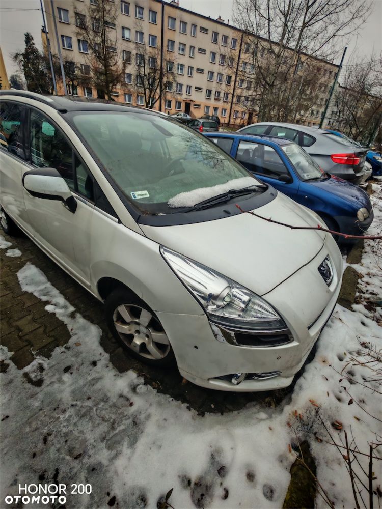 Peugeot 5008 - 6
