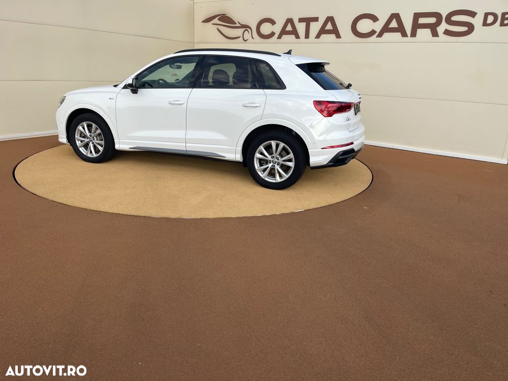 Audi Q3 40 TFSI quattro S tronic S line - 10