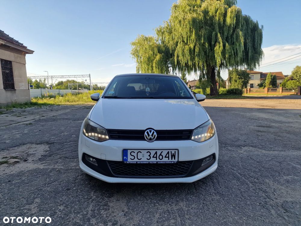 Volkswagen Polo 1.4 16V Comfortline - 1