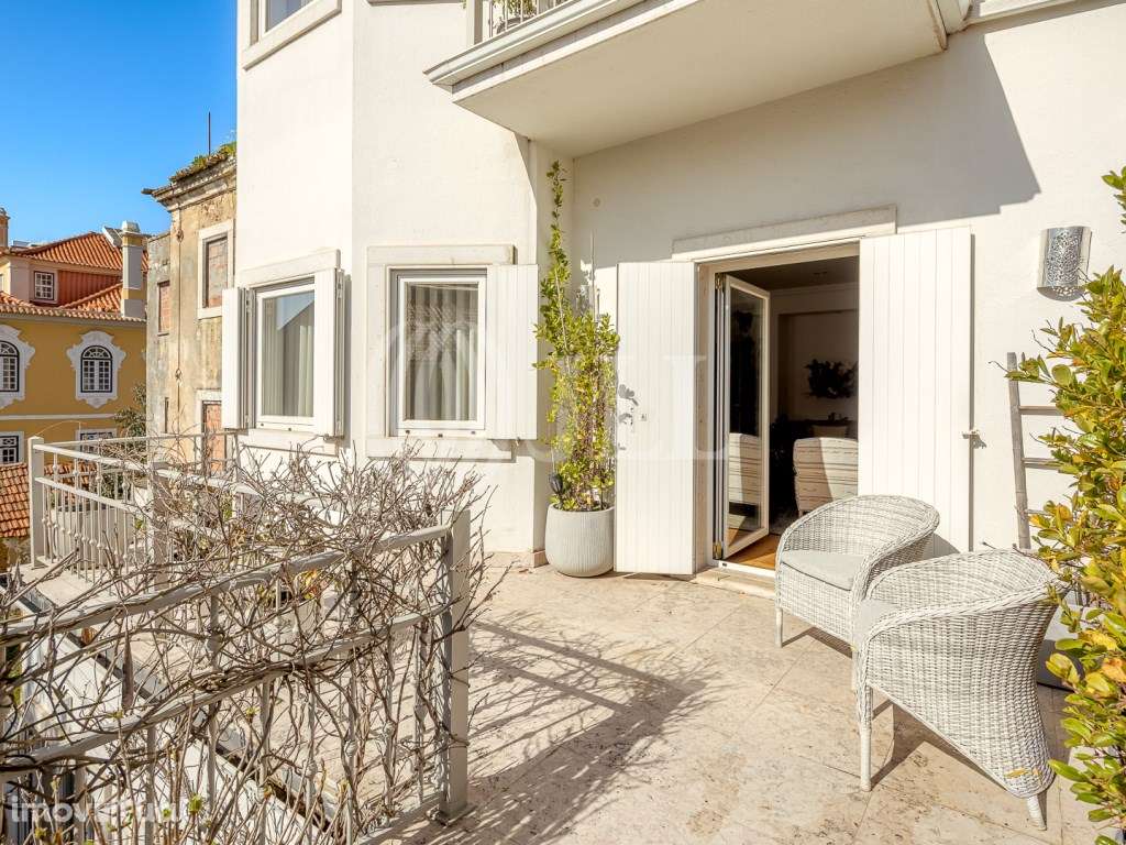 Moradia T5 com jardim e vista rio, na Lapa, em Lisboa - Grande imagem: 4/60