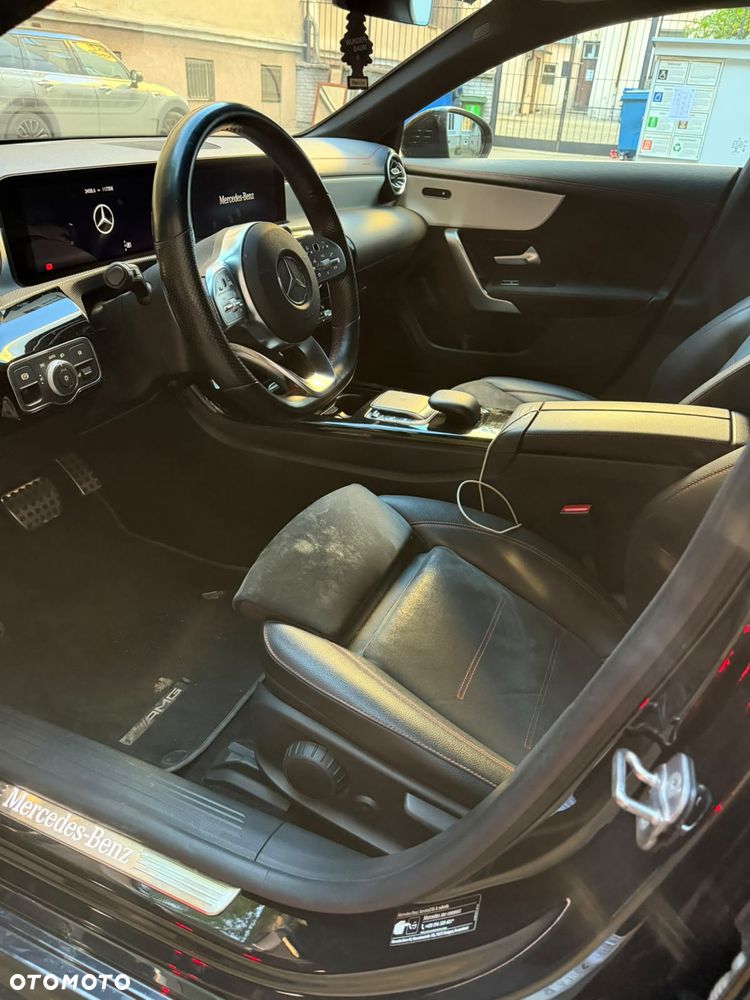 Mercedes-Benz CLA - 11