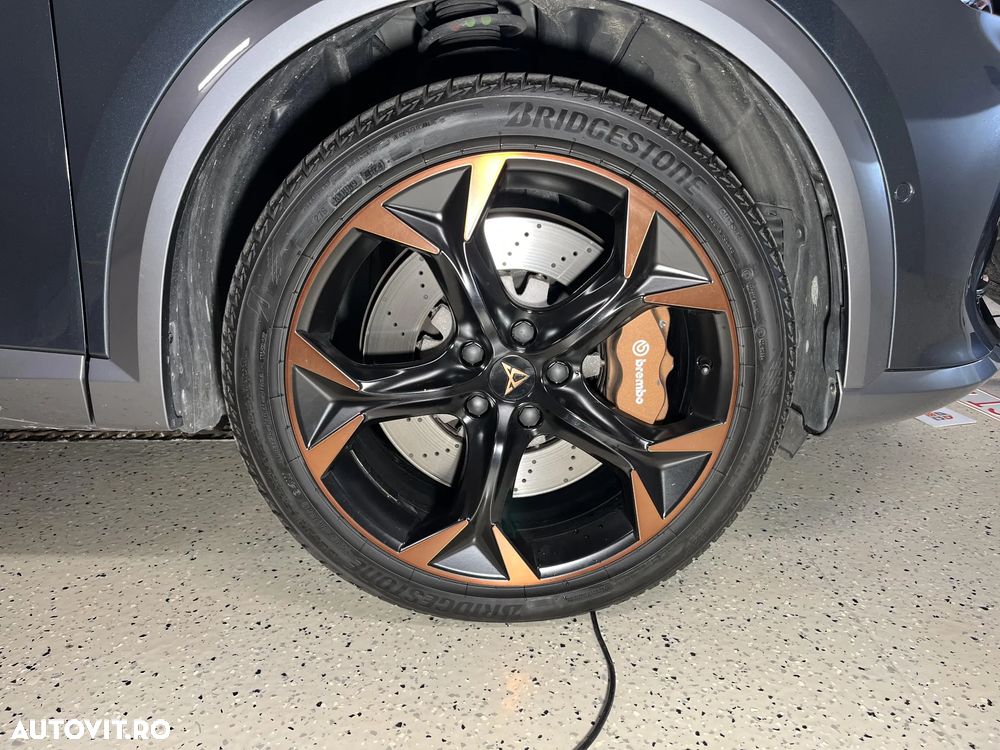 Cupra Formentor VZ 2.0 TSI 4DRIVE DSG - 32