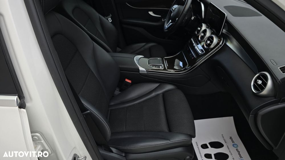 Mercedes-Benz GLC - 19