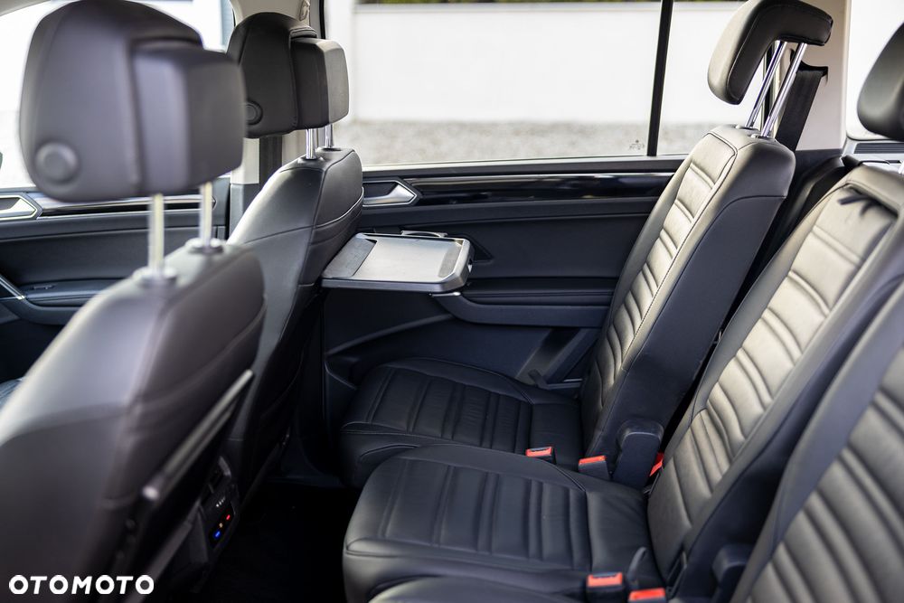 Volkswagen Touran 2.0 TDI BMT Highline DSG - 26