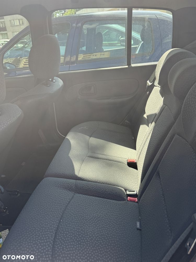 Renault Clio 1.2 16V Authentique - 7
