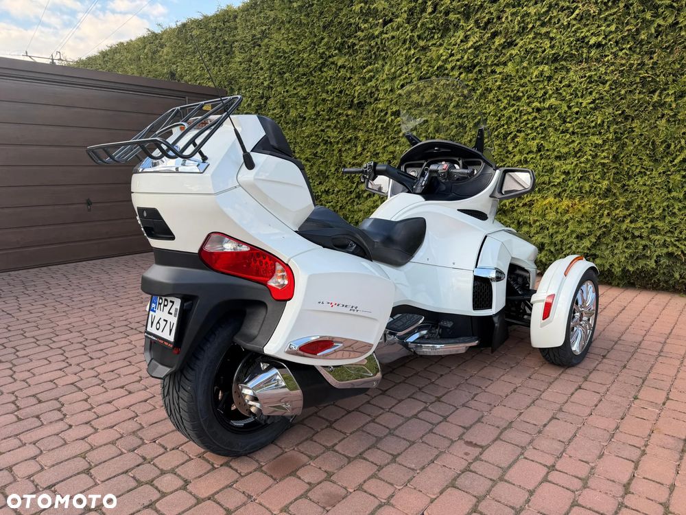 Can-Am Spyder - 5