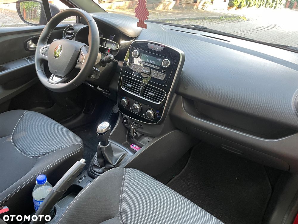 Renault Clio - 22