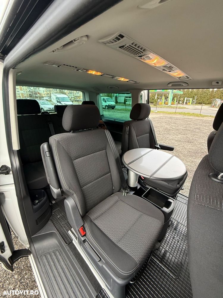 Volkswagen Multivan - 14