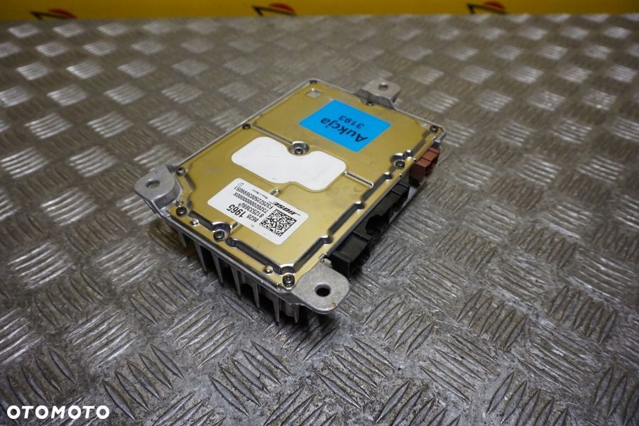 CHEVROLET CORVETTE C8 2020 - Wzmacniacz Audio Radio BOSE USA - 6