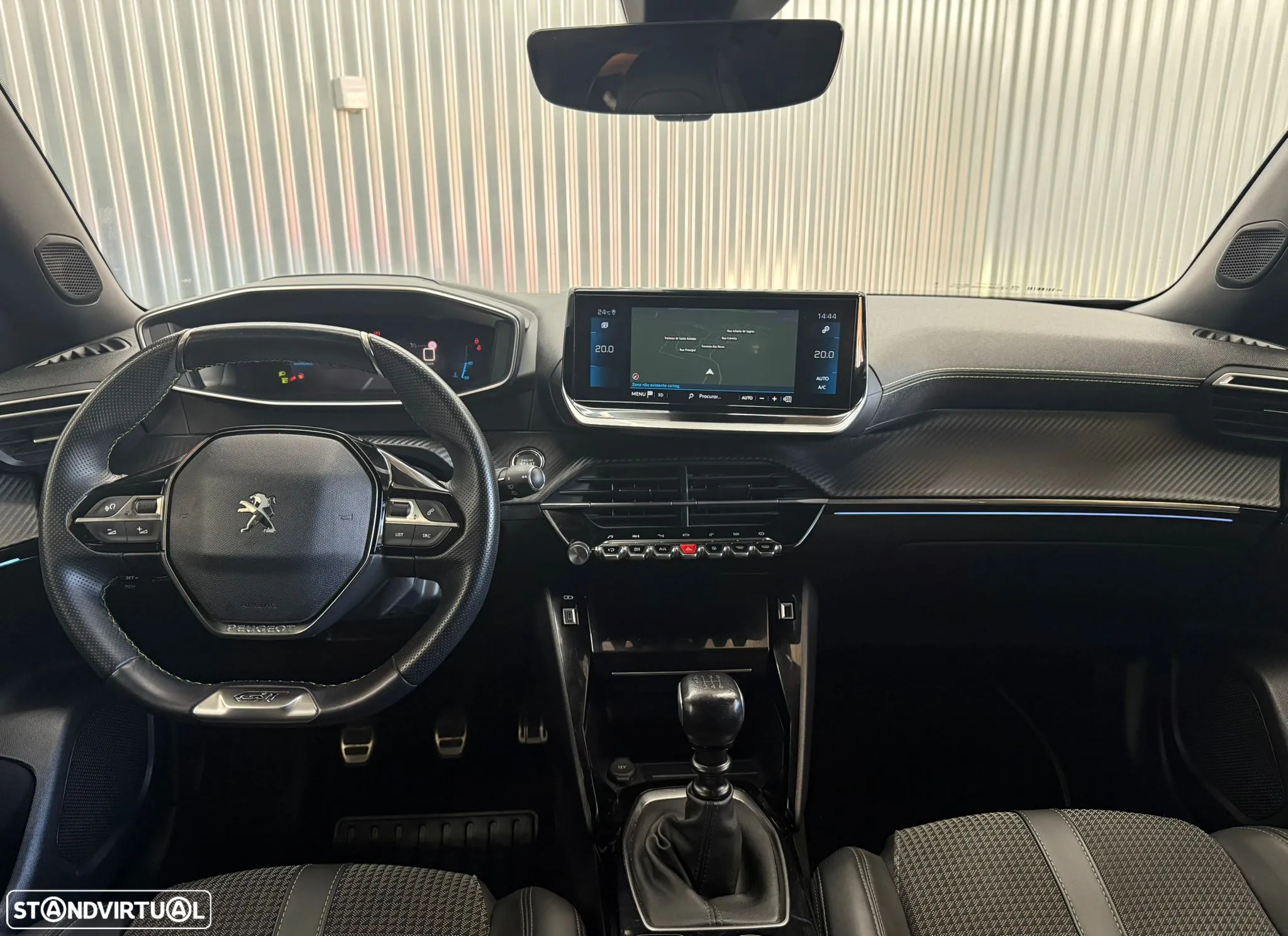 Peugeot 2008 1.2 PureTech GT - 7