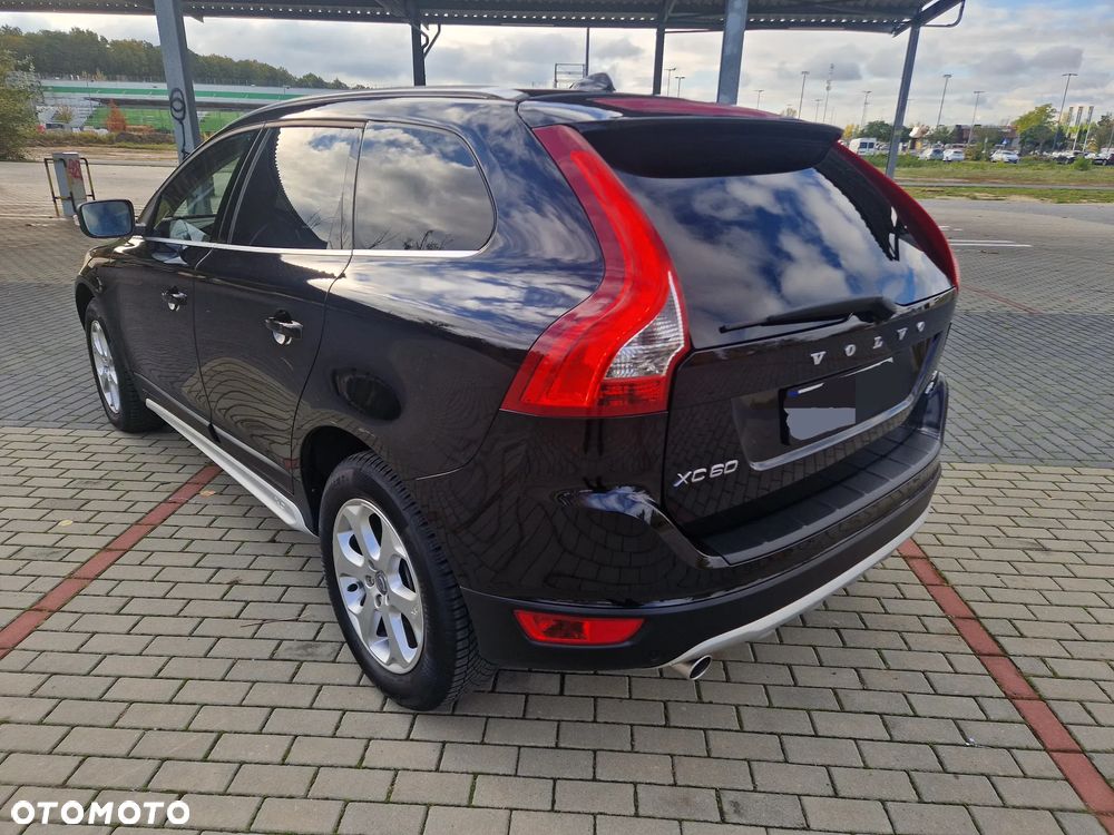 Volvo XC 60 D5 AWD Summum - 6