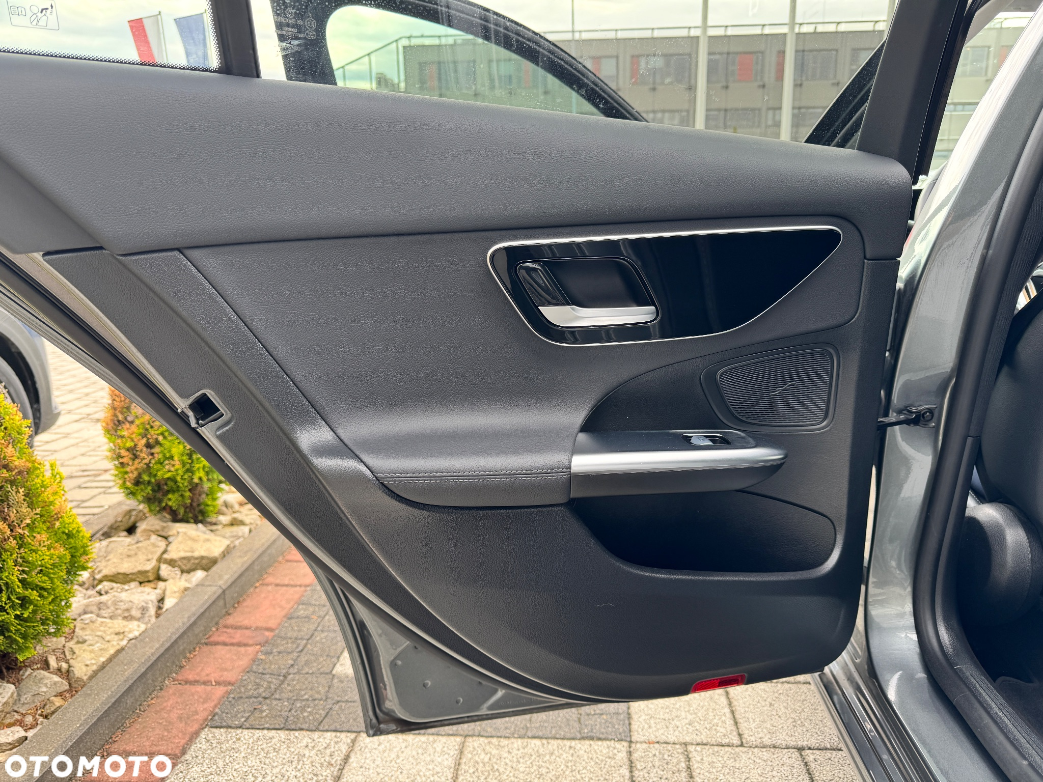 Mercedes-Benz Klasa C 180 mHEV Business Edition - 21