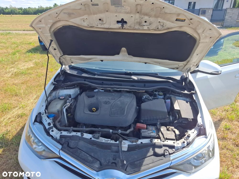 Toyota Auris 1.4 D-4D Comfort - 9