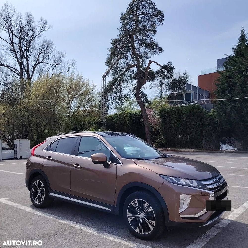 Mitsubishi Eclipse-Cross - 3