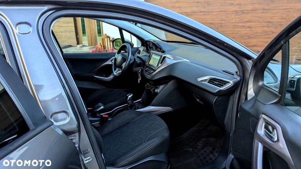 Peugeot 2008 PureTech 82 Style - 11