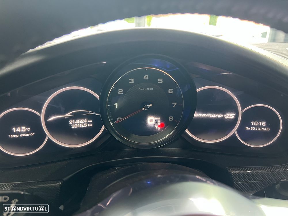 Porsche Panamera 4S Executive PDK - 23