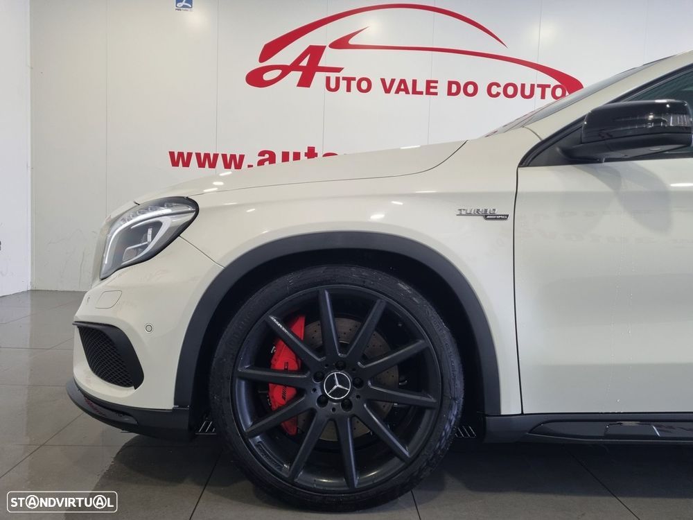 Mercedes-Benz GLA 45 AMG 4-Matic - 25