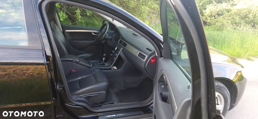 Volvo V70 2.0D Summum - 23