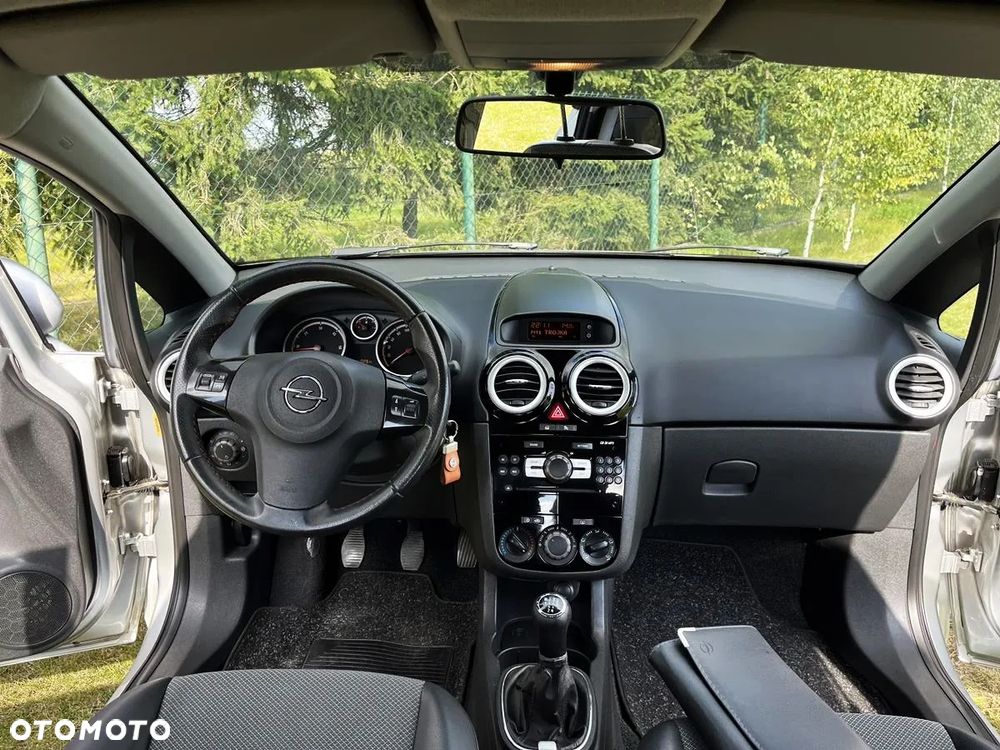 Opel Corsa - 7