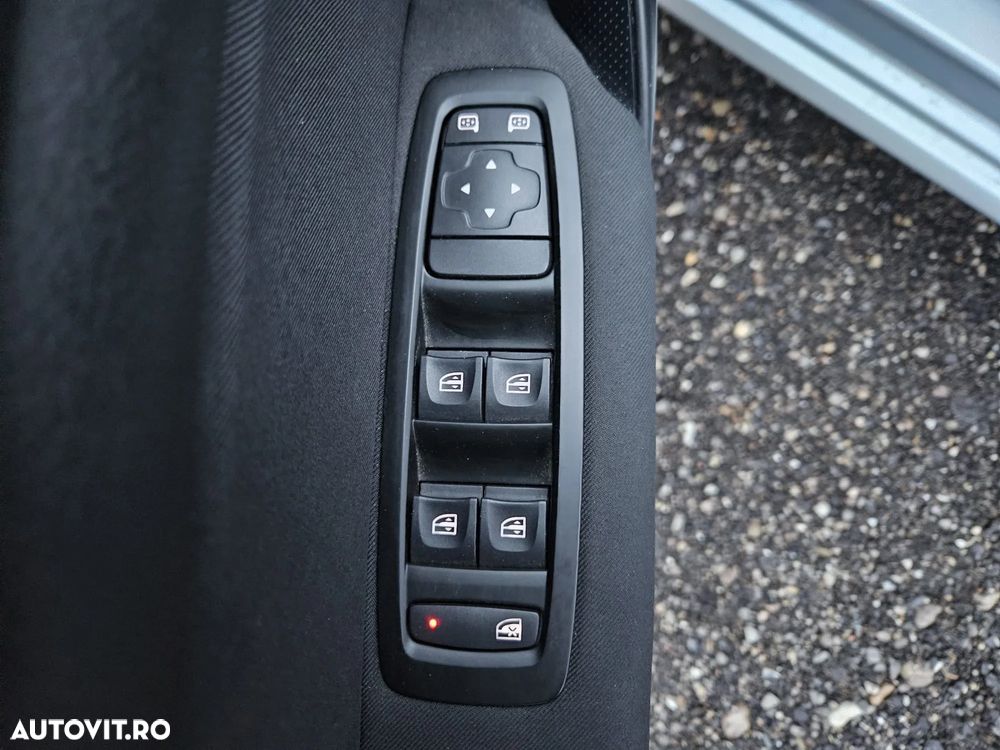 Renault Megane TCE 114 GPF Life - 11