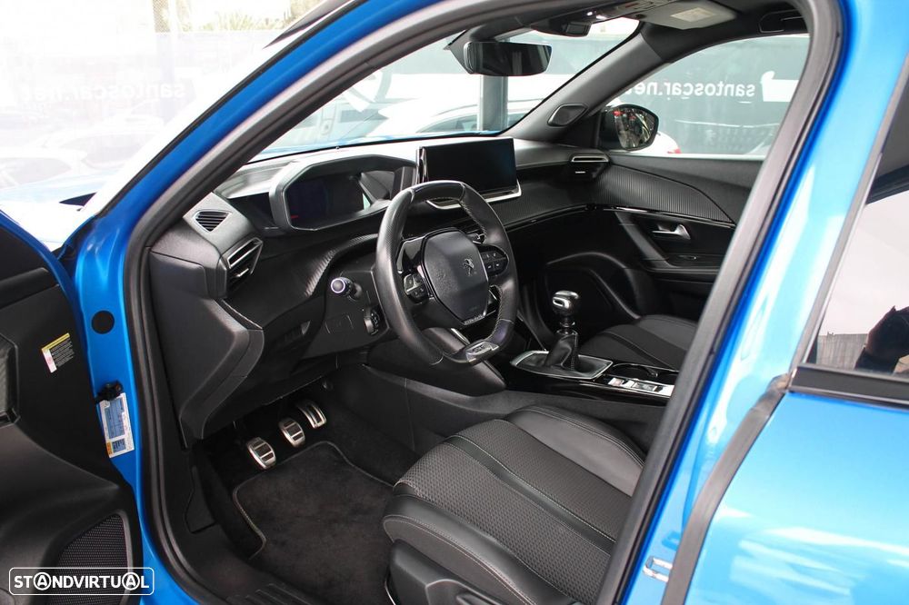 Peugeot 2008 PureTech 130 GT - 15