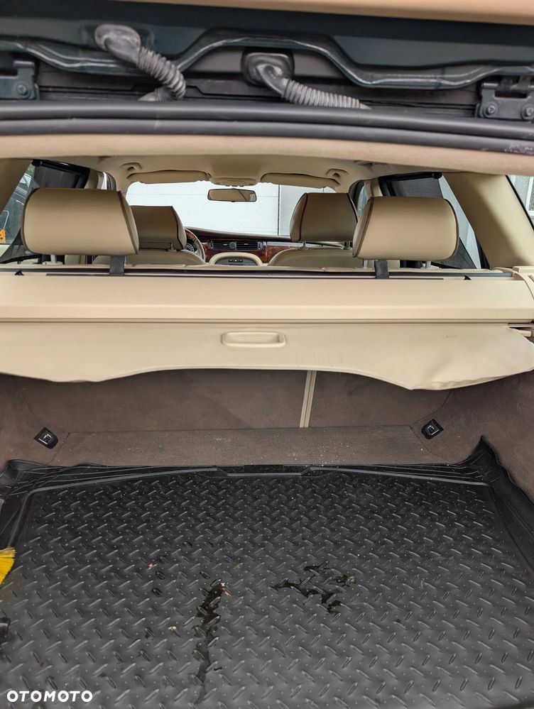 Jaguar X-Type ver-3-0-v6-4x4-executive - 14