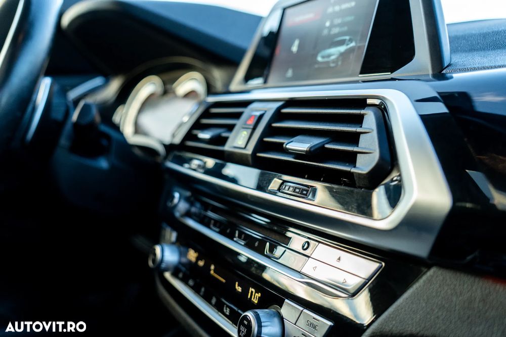 BMW X4 xDrive20i AT M Sport X - 24