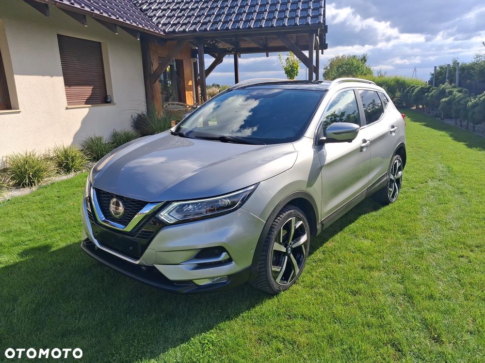 Nissan Qashqai 1.6 DCi Xtronic TEKNA - 8