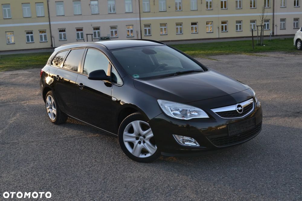 Opel Astra 1.4 Turbo - 2