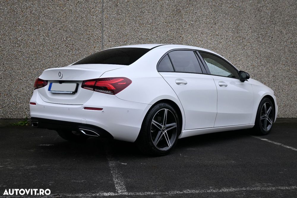 Mercedes-Benz A 200 - 4