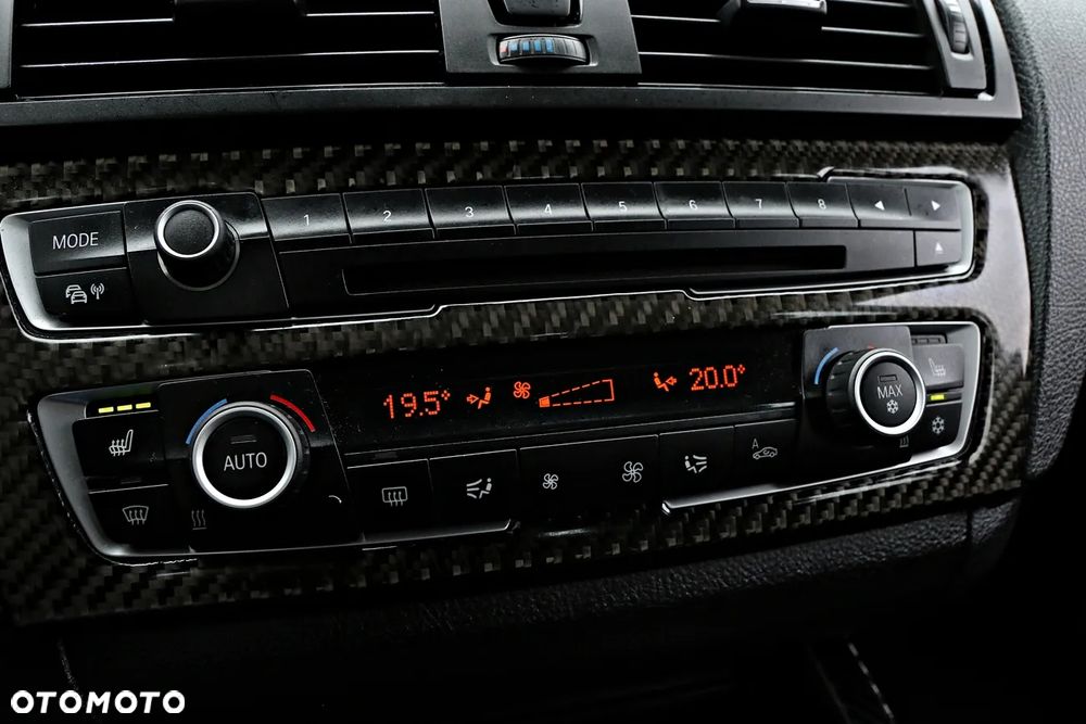 BMW Seria 1 118d Urban Line - 28