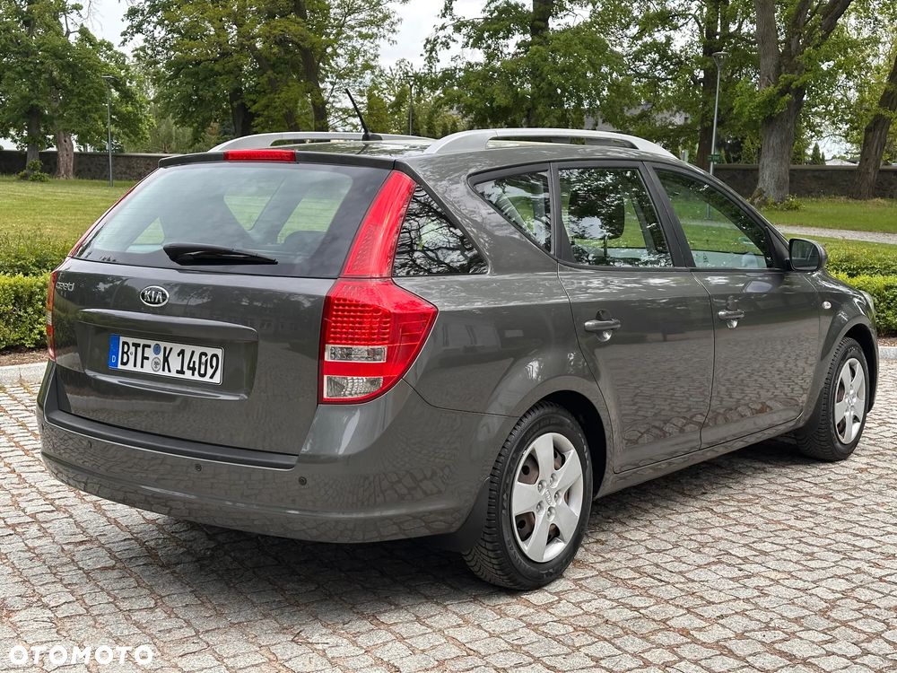 Kia Ceed 1.4 M Euro2012 - 10