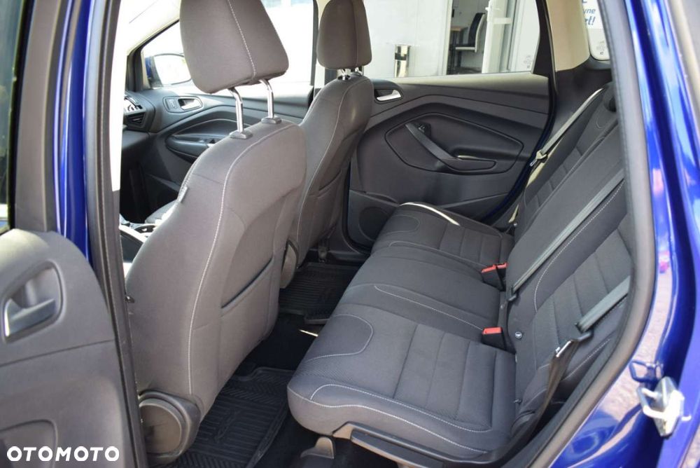 Ford Kuga - 22