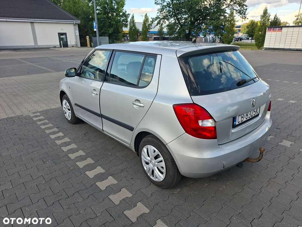 Skoda Fabia 1.4 16V Style - 4
