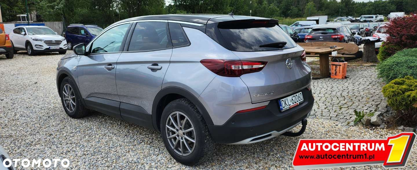 Opel Grandland X - 16
