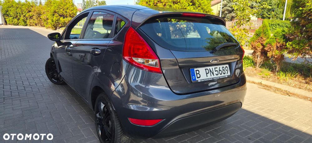 Ford Fiesta 1.25 Champions Edition - 10
