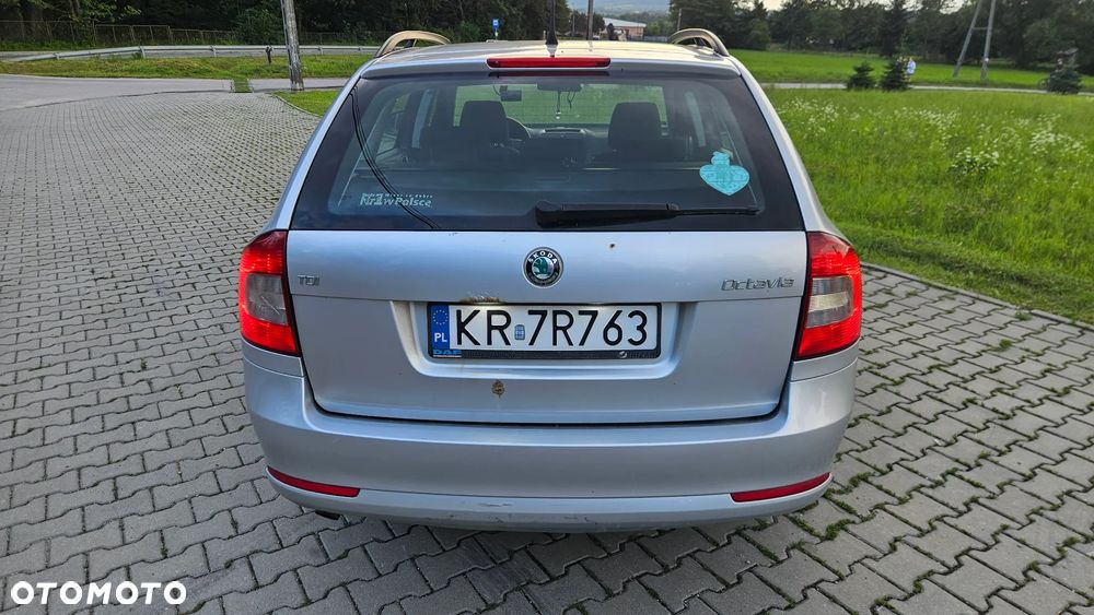 Skoda Octavia 1.6 TDI Active - 2