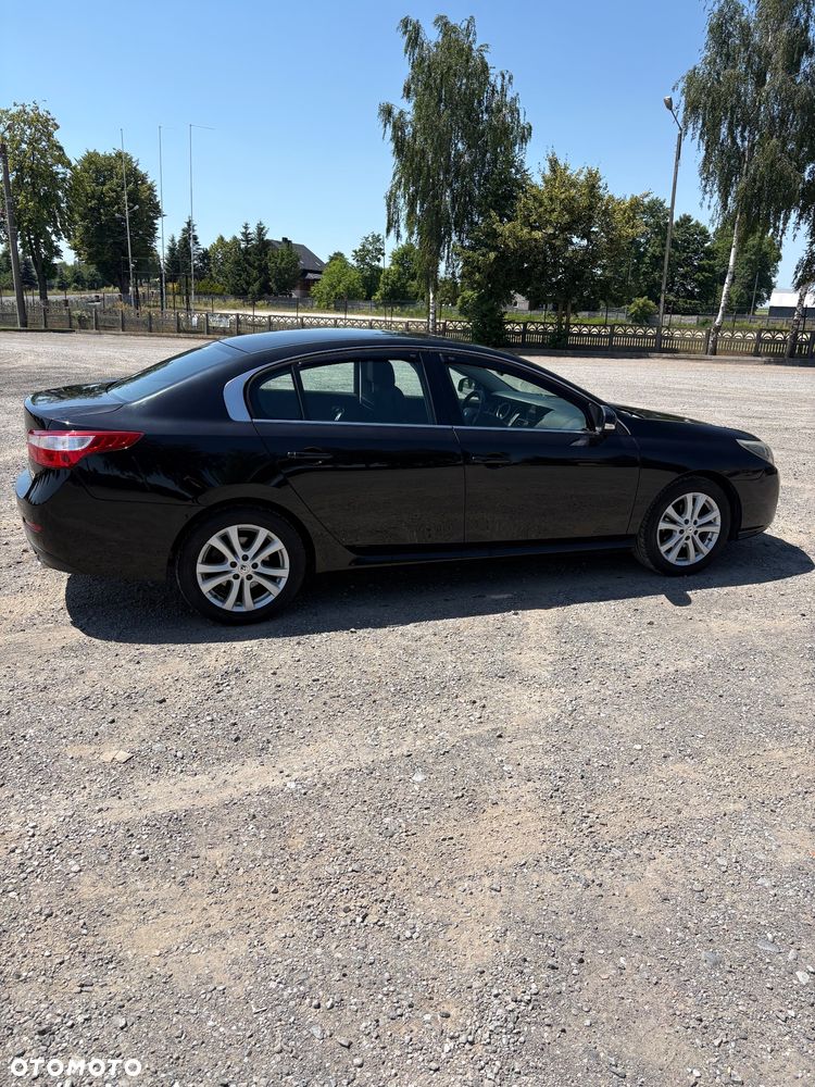 Renault Latitude 2.0 dCi Privilege - 6