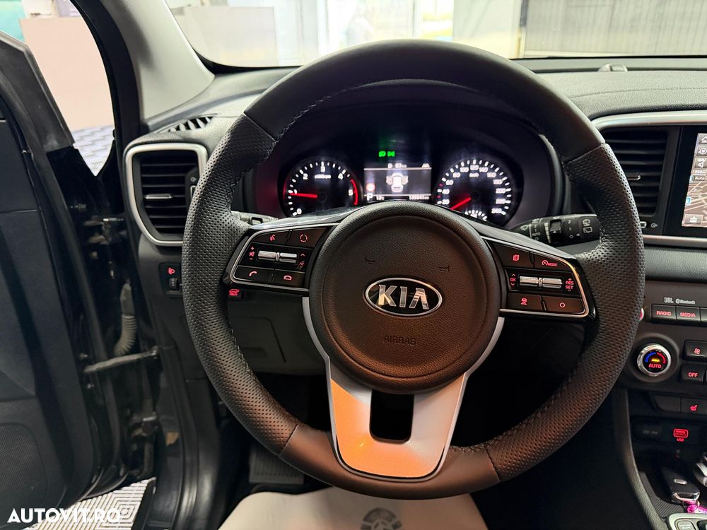 Kia Sportage 1.6 DSL MHEV 7DCT HP 4x2 Style - 9