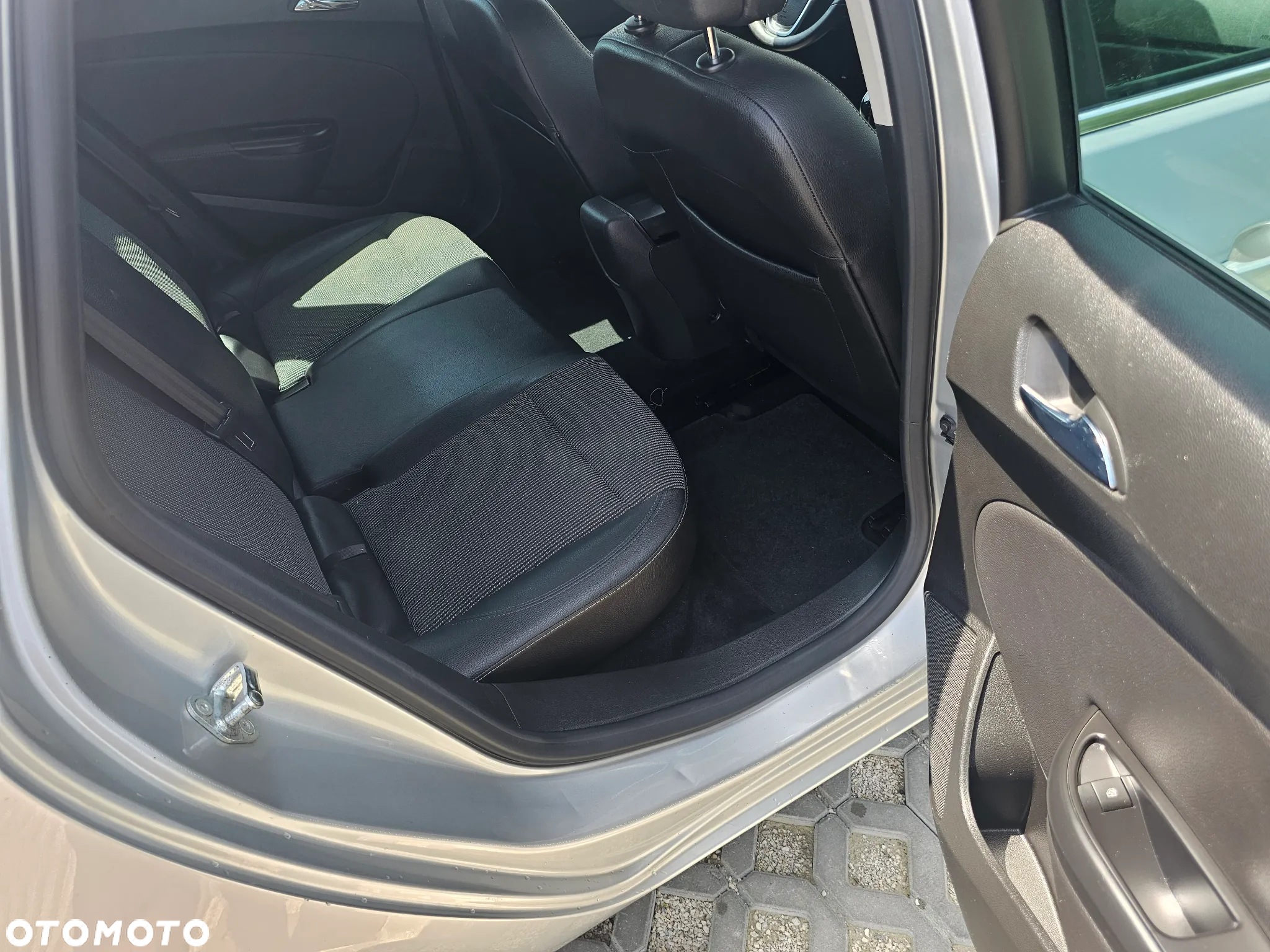 Opel Astra 1.6 CDTI DPF ecoFLEX Sports TourerStart/Stop Edition - 16