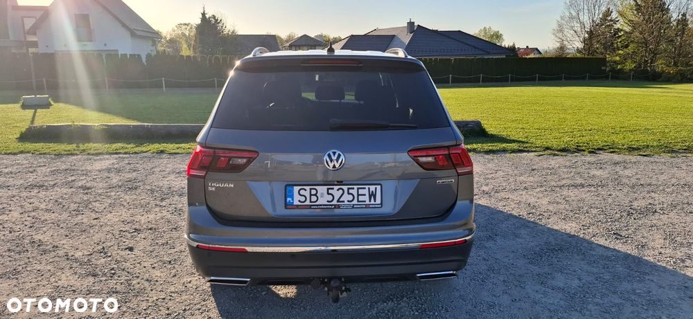 Volkswagen Tiguan Allspace 2.0 TSI 4Mot Highline DSG - 5