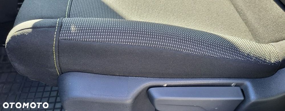 Citroën C3 Pure Tech 110 S&S EAT6 MAX - 12