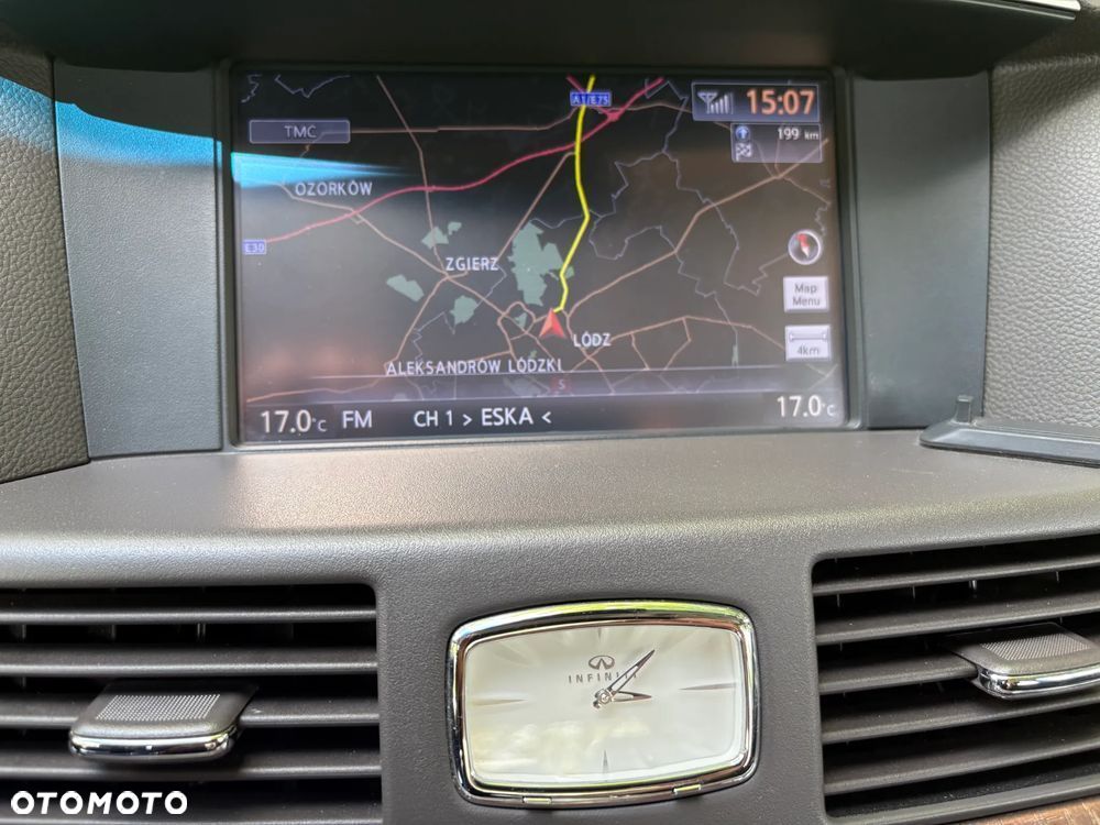 Infiniti Q70 Hybrid GT Premium - 30