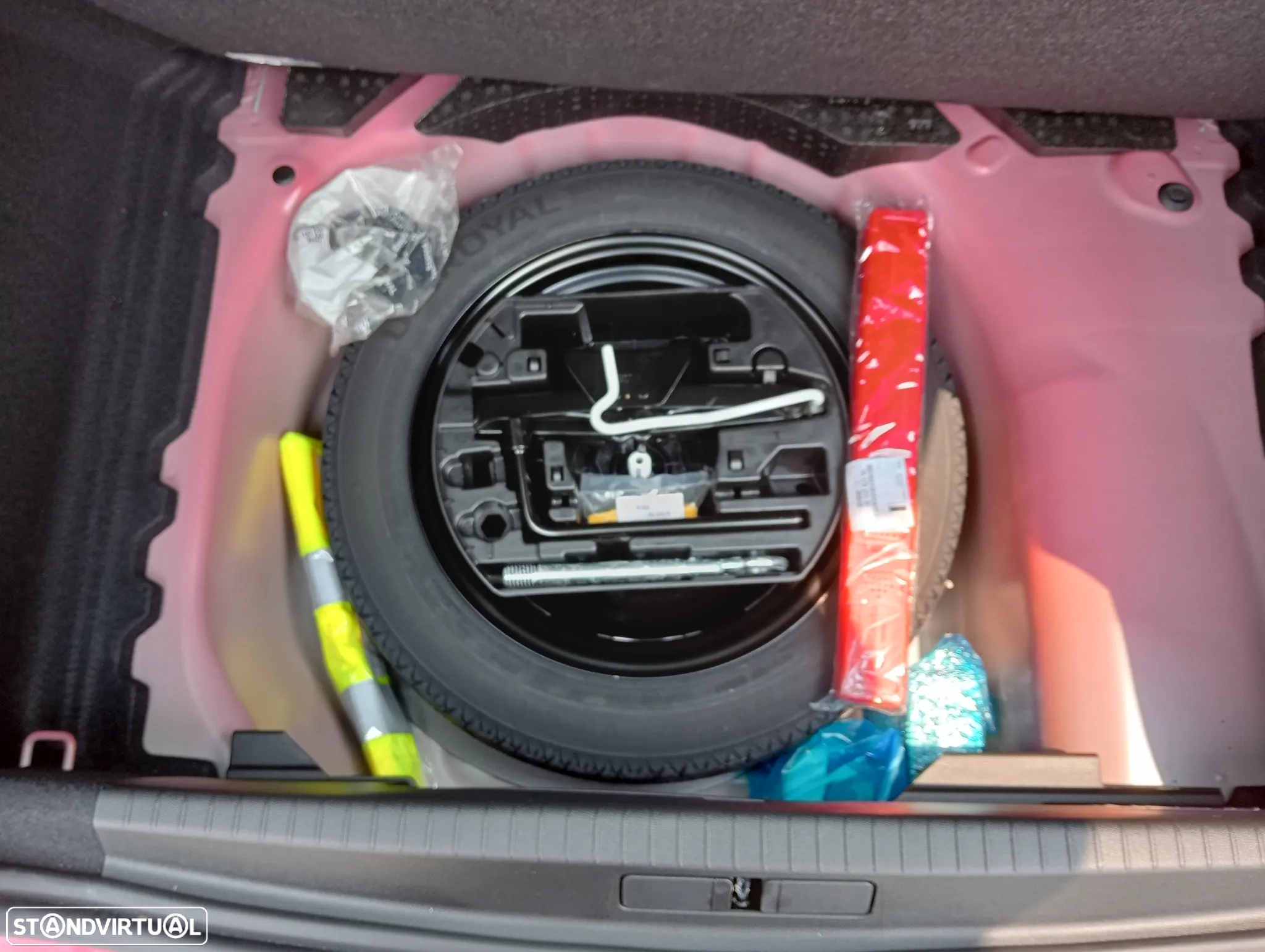 Opel Corsa 1.2 T GS - 23
