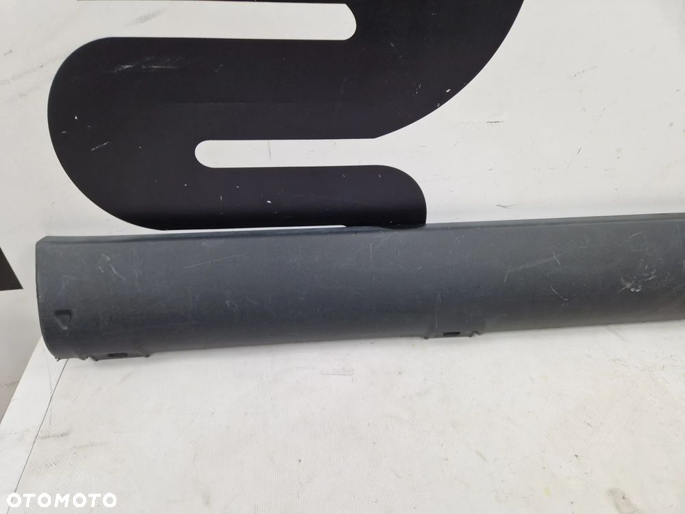 Prawa zewnętrzna listwa progowa Fiat Panda III 4x4 - 2