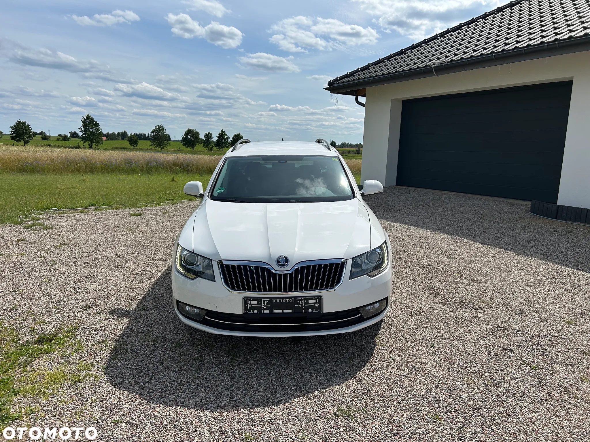 Skoda Superb 2.0 TDI DSG Ambition - 13