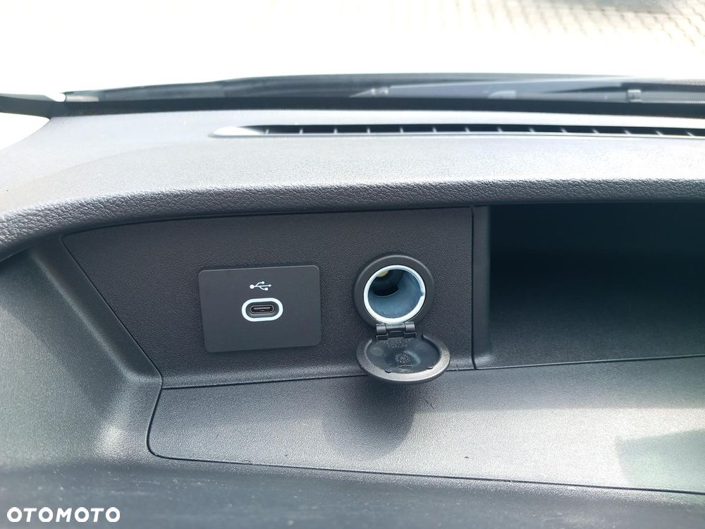 Ford Transit - 11