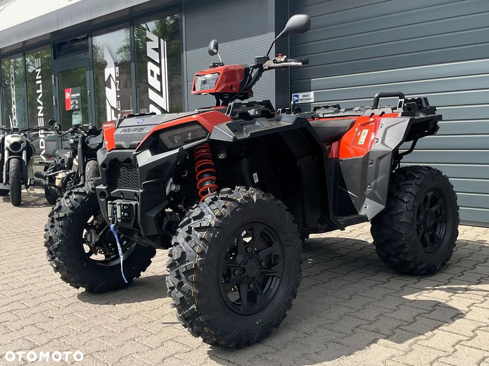 Polaris Sportsman - 10
